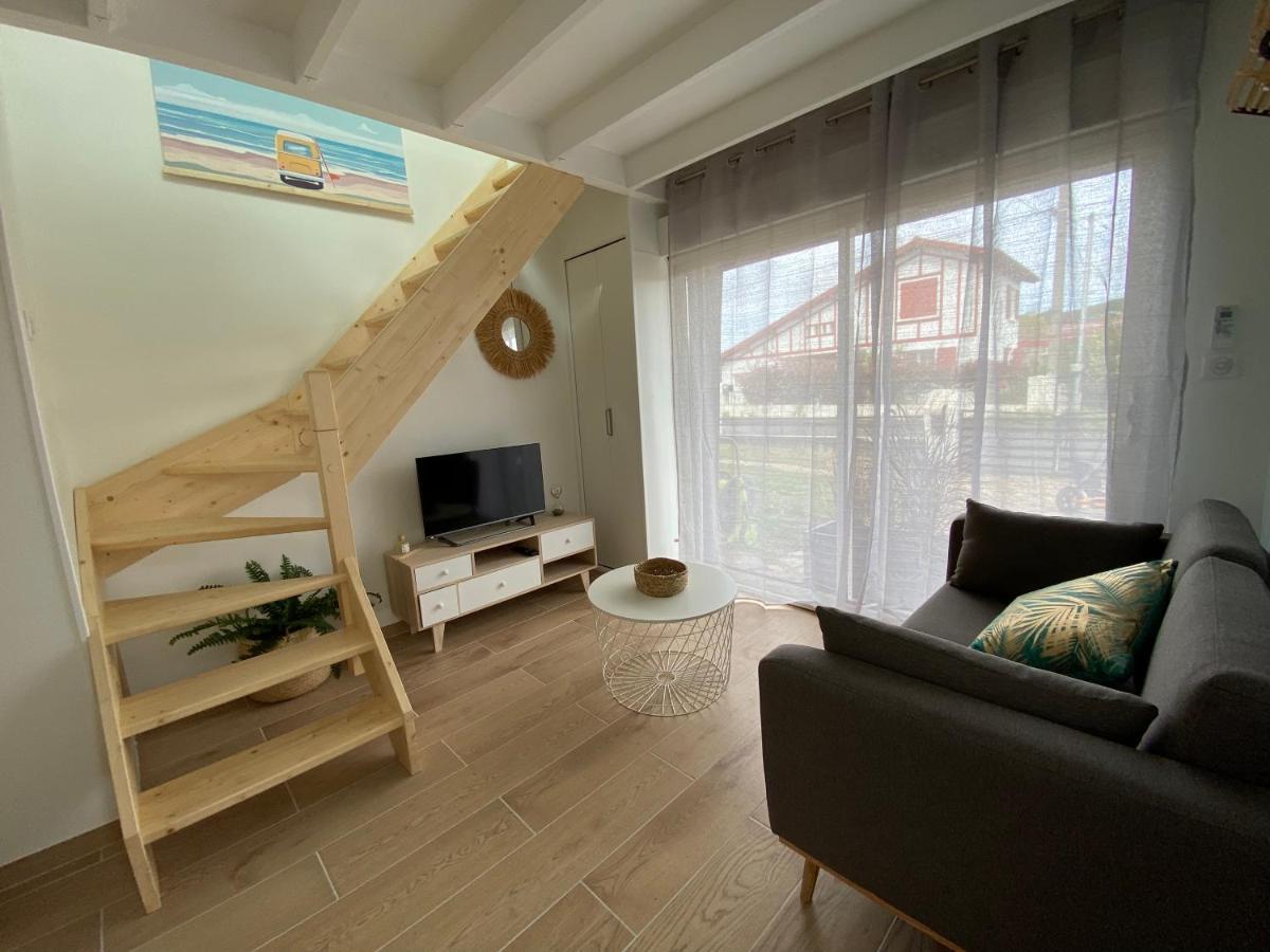 Superbe appartement climatisé avec jardin entre mer et montagne Anglet Exterior foto